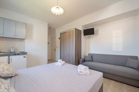 Studia Dimitris - 28