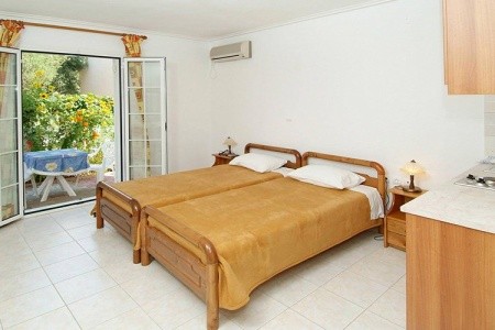 Studia Dimitris - 41