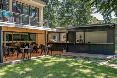 Queen Nelly Park - 2