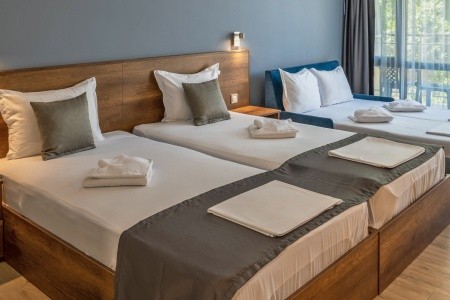 Queen Nelly Park - 33