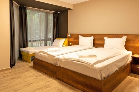 Queen Nelly Park - 37