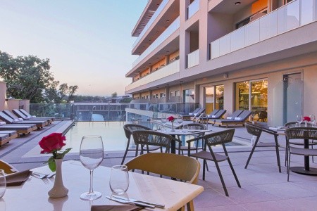 Poseidon Beach Resort - 7