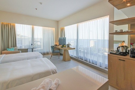 Poseidon Beach Resort - 11