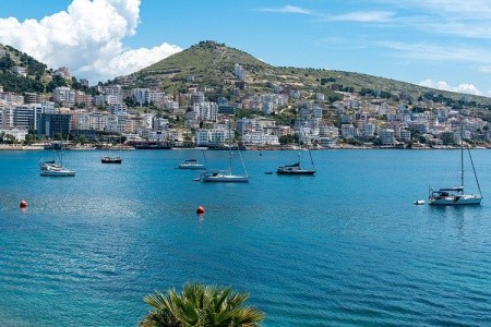 Albánie, Saranda, Titania, za <span>27.591</span> Kč