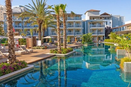 Lara Barut Collection - 24