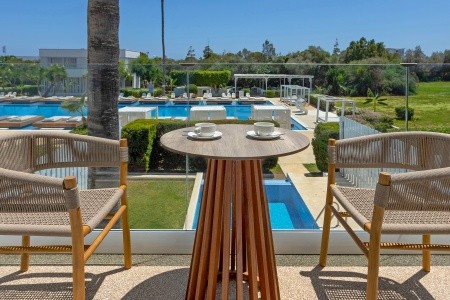 So White Club Resort - 16