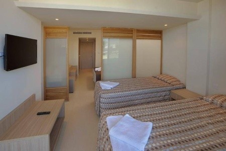 Cyprus Ayia Napa Nelia Beach 6 dňový pobyt Raňajky Letecky Letisko: Praha September 2026 ( 7/09/26-12/09/26)