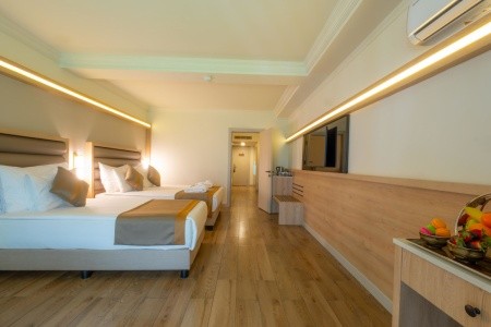 Turecko Side Aydinbey King's Palace & Spa 8 dňový pobyt Ultra All inclusive Letecky Letisko: Praha August 2026 ( 6/08/26-13/08/26)