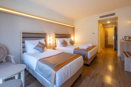 Turecko Side Aydinbey King's Palace & Spa 8 dňový pobyt Ultra All inclusive Letecky Letisko: Praha August 2026 ( 6/08/26-13/08/26)