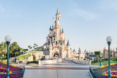 5-dňový letecký zájazd do Disneylandu v Paríži - 9