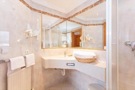 Vitalhotel Berghof (Afritz Am See) - 12