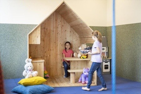 Rakúsko Štajersko Jufa Bad Radkersburg 8 dňový pobyt Polpenzia Vlastná March 2026 (29/03/26- 5/04/26)