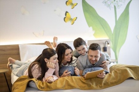 Rakúsko Štajersko Jufa Bad Radkersburg 8 dňový pobyt Polpenzia Vlastná March 2026 (29/03/26- 5/04/26)