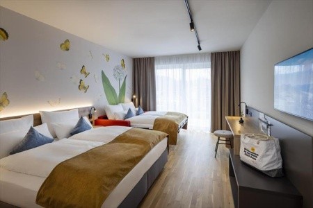 Rakúsko Štajersko Jufa Bad Radkersburg 8 dňový pobyt Polpenzia Vlastná March 2026 (29/03/26- 5/04/26)