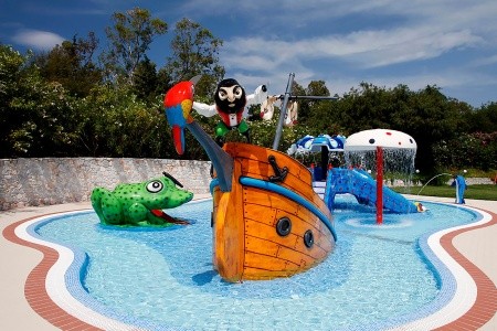 Pilot Beach Resort - 183