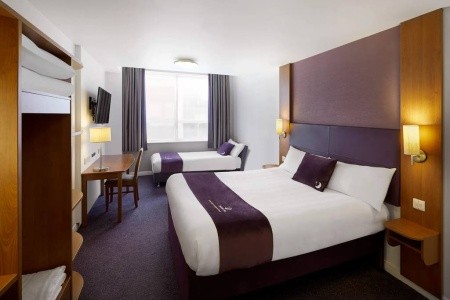 Premier Inn London Croydon Town Centre - 12