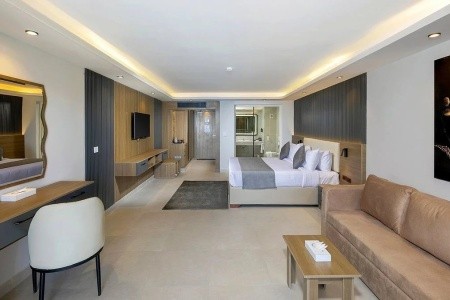 Rewaya Majestic Resort - 14