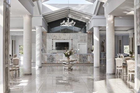 Sandy Villas Resort - 7