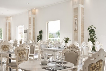 Sandy Villas Resort - 42