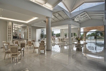 Sandy Villas Resort - 61