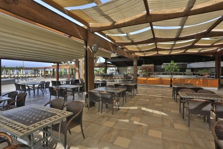 Long Beach Resort & Spa - 97