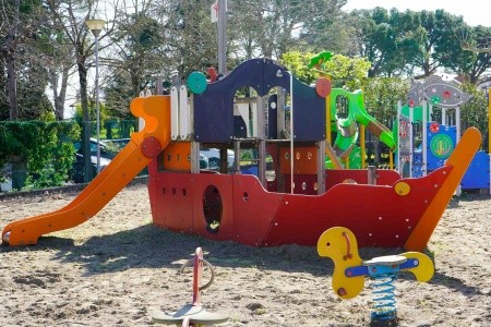 Taliansko Lago di Garda Campeggio Gasparina 5 dňový pobyt Bez stravy Vlastná June 2026 ( 7/06/26-11/06/26)