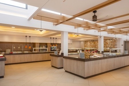 Grécko Kréta Porto Platanias Village 8 dňový pobyt Polpenzia Letecky Letisko: Praha June 2026 (13/06/26-20/06/26)