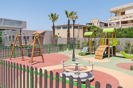 Grécko Kréta Porto Platanias Village 8 dňový pobyt Polpenzia Letecky Letisko: Praha June 2026 (13/06/26-20/06/26)