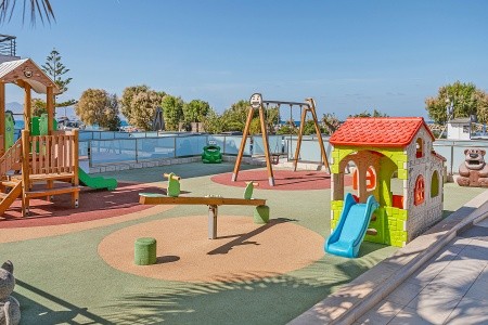 Grécko Kréta Porto Platanias Beach Resort & Spa 8 dňový pobyt Polpenzia Letecky Letisko: Praha July 2026 (15/07/26-22/07/26)