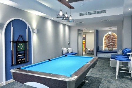 Ramada By Wyndham Beach - 35