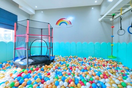 Ramada By Wyndham Beach - 38