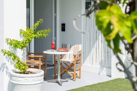 Blue Harbour Boutique Aparthotel - 7