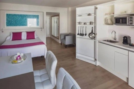 Flamingo Beach Mate - 12