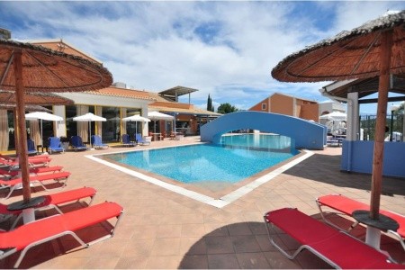 Michelangelo Resort (Ex Memento Kassiopi Resort) - 3