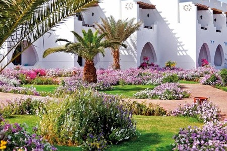 The Three Corners Equinox Beach Resort - 25