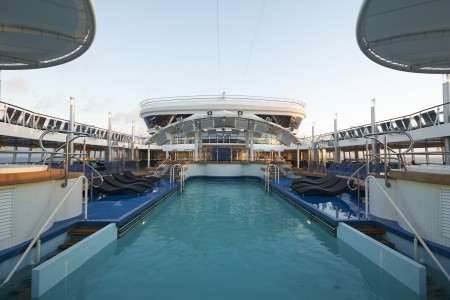 Norwegian Dawn - 5