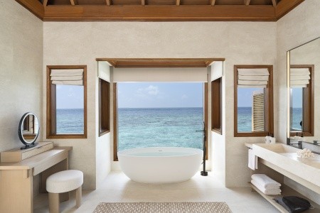 Maldivy Severný Atol Male Huvafen Fushi 12 dňový pobyt Raňajky Letecky Letisko: Praha April 2026 ( 6/04/26-17/04/26)