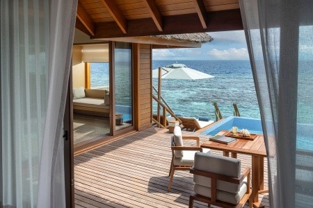 Maldivy Severný Atol Male Huvafen Fushi 12 dňový pobyt Raňajky Letecky Letisko: Praha April 2026 ( 6/04/26-17/04/26)