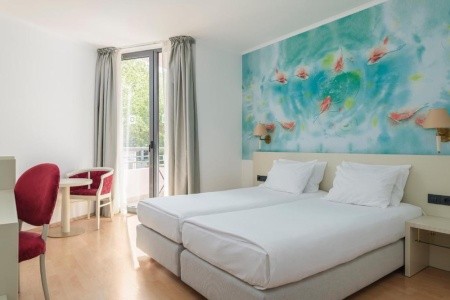 Čierna Hora Bečiči Iberostar Bellevue 8 dňový pobyt All Inclusive Letecky Letisko: Bratislava June 2026 (11/06/26-18/06/26)