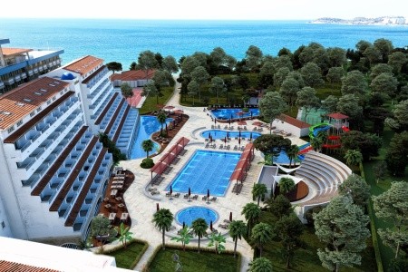 Batihan Beach Resort - 96