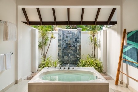 Maldivy Severný Atol Male Kurumba Resort 11 dňový pobyt Raňajky Letecky Letisko: Praha June 2026 (14/06/26-24/06/26)