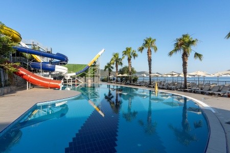 Blue Dreams Resort & Spa - 75