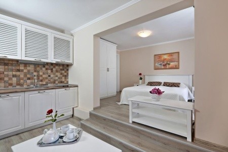 White Rock Castle - 7