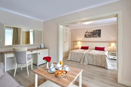 White Rock Castle - 6