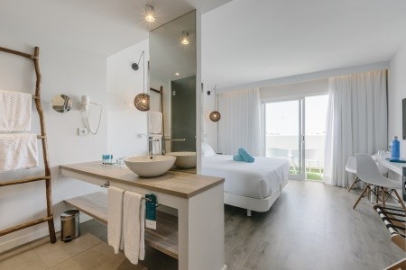 Španielsko Mallorca Aluasoul Mallorca Resort 5 dňový pobyt Polpenzia Letecky Letisko: Praha July 2026 ( 1/07/26- 5/07/26)