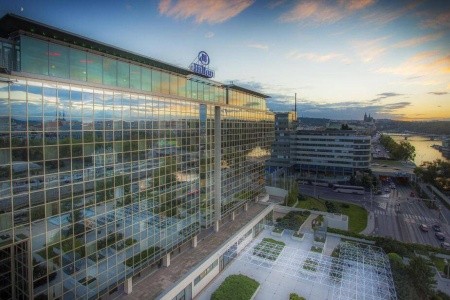 Česká republika Praha a okolie Hilton Prague 4 dňový pobyt Raňajky Vlastná June 2026 (28/06/26- 1/07/26)