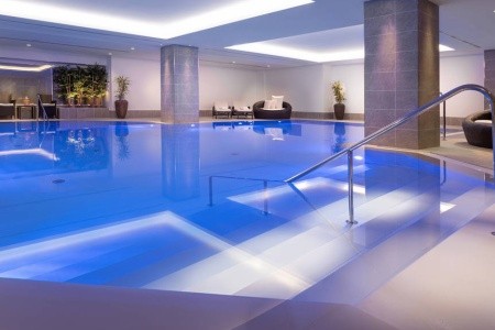 Česká republika Praha a okolie Hilton Prague 4 dňový pobyt Raňajky Vlastná June 2026 (28/06/26- 1/07/26)