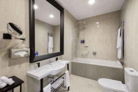 Radisson Blu Hotel Prague - 10