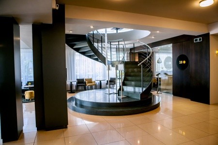 Česká republika Praha a okolie Golf 5 dňový pobyt Raňajky Vlastná April 2026 ( 1/04/26- 5/04/26)