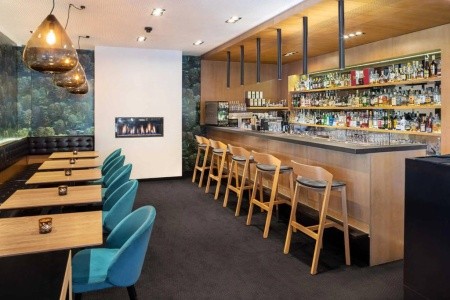 Česká republika Praha a okolie Golf 5 dňový pobyt Raňajky Vlastná April 2026 ( 1/04/26- 5/04/26)